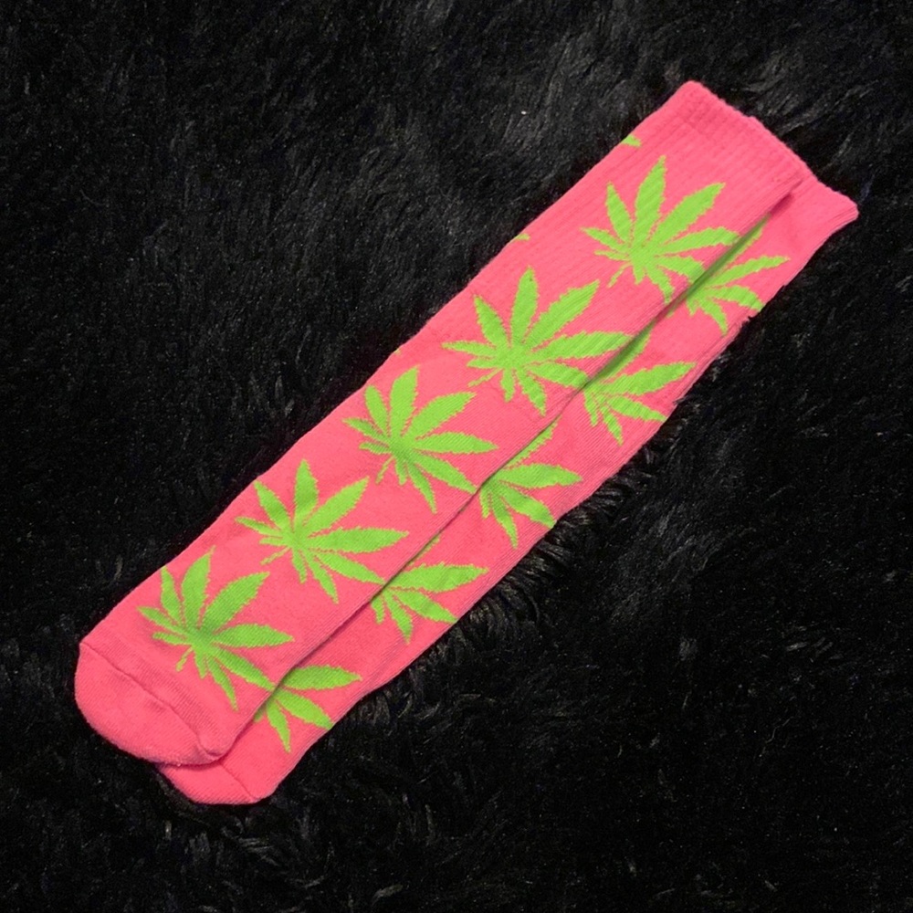 HUF maple leaf long socks